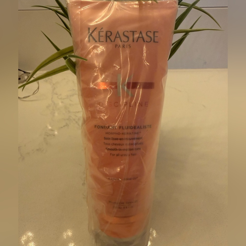 New - Kerastase Discipline Fondant in Soft Pink‎